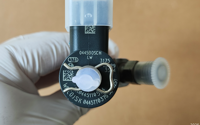 Топливные Форсунки   BOSCH-0445110594