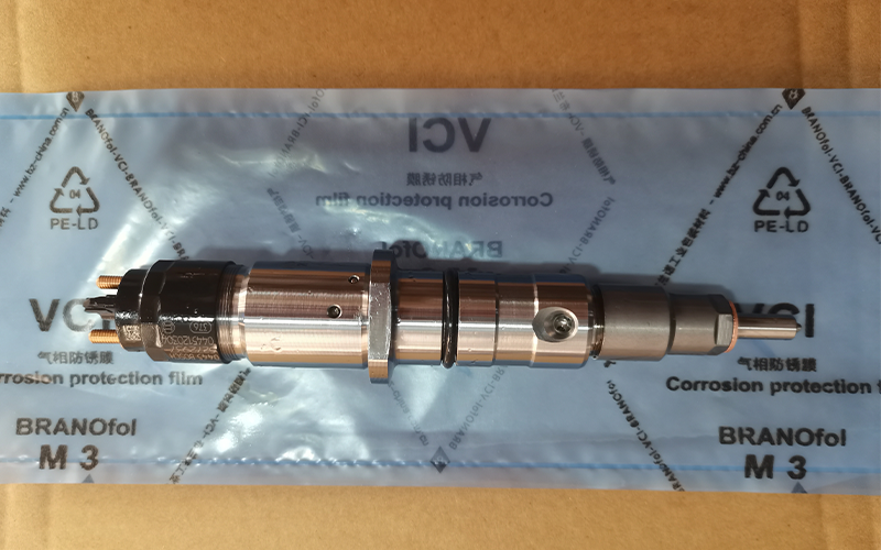 Форсунка топливная 5272937, 0445120304