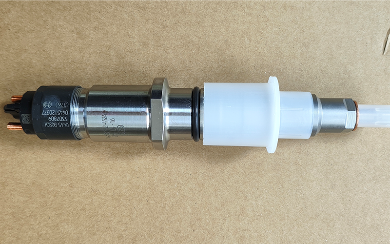 Форсунка топливная 5307809/0445120377